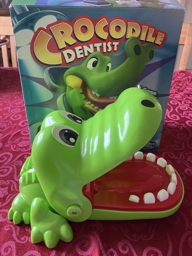 Crocodile dentist game hasbro - dentist,