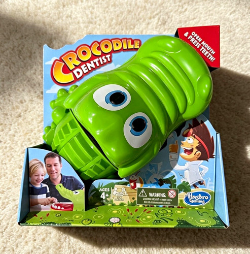 Hasbro crocodile dentist - dentist, press